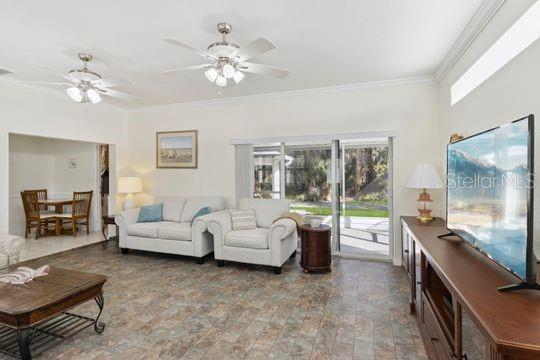 Image 19 of 51 For 10744 Beach Parkway