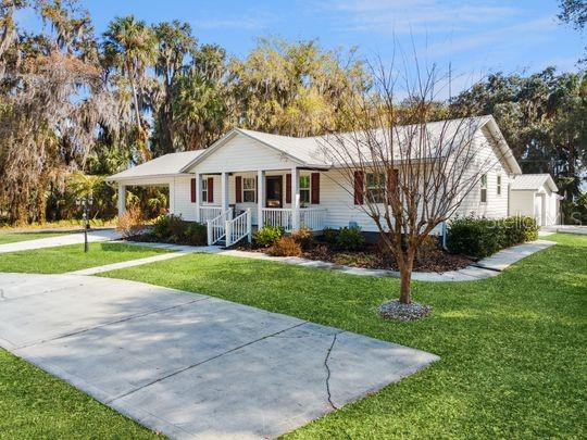 Image 3 of 51 For 10744 Beach Parkway