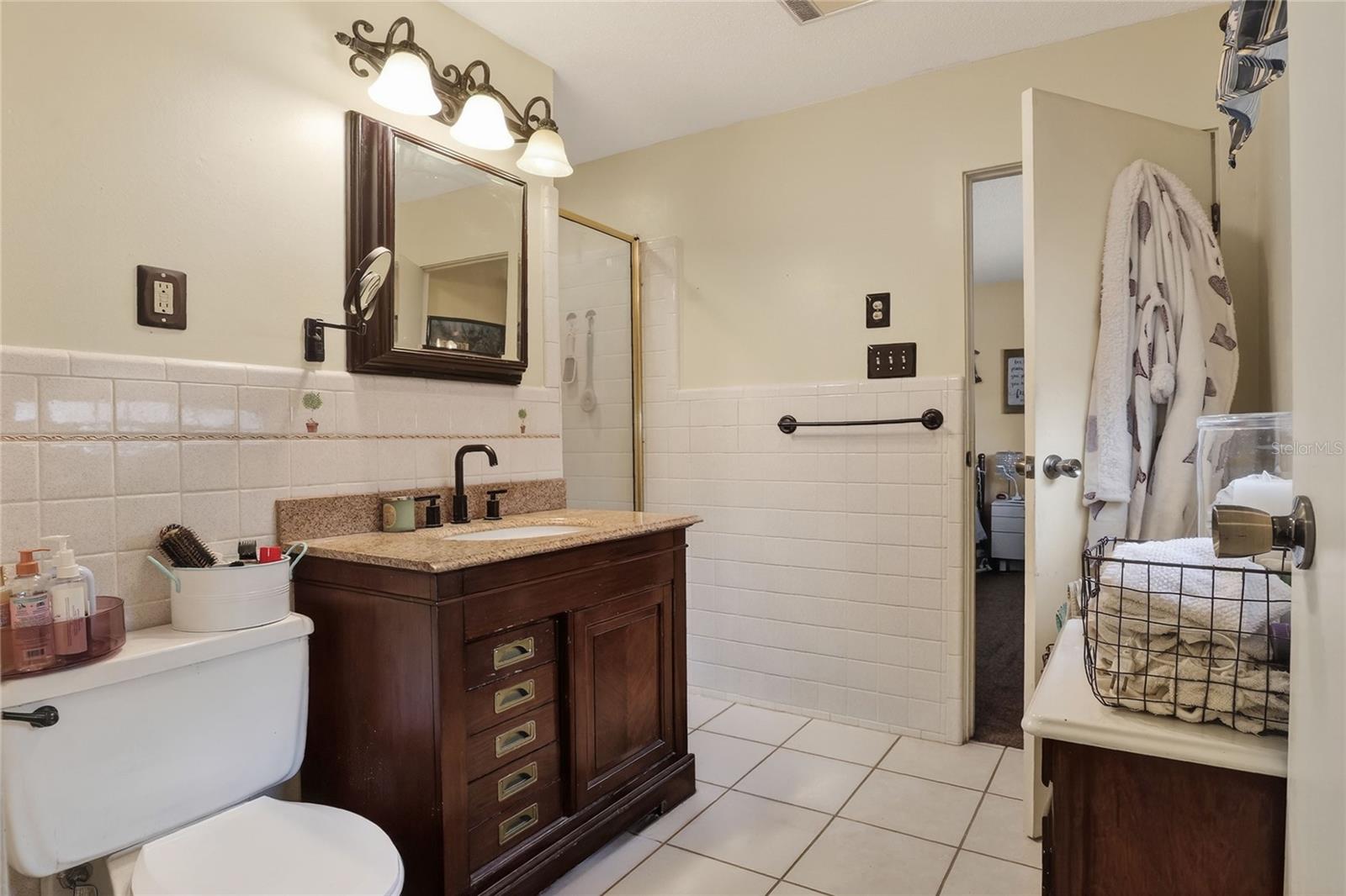 Image 22 of 47 For 1180 Yarnell Avenue