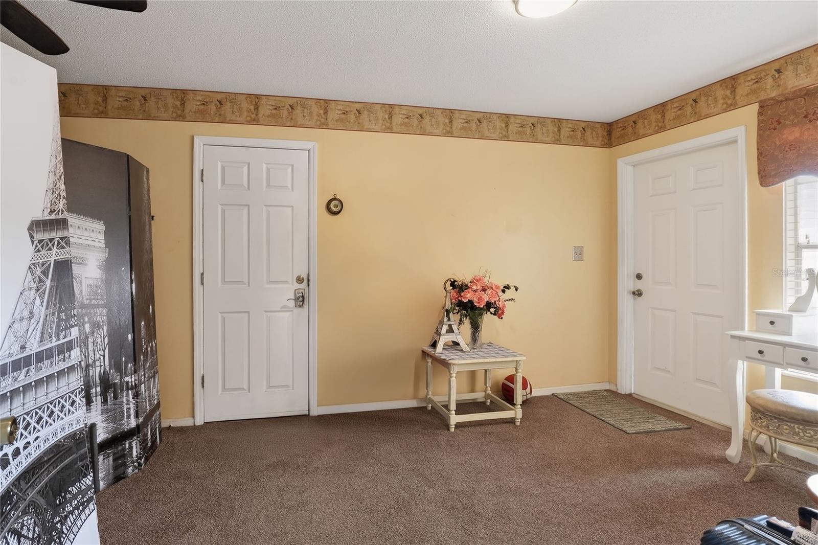 Image 28 of 47 For 1180 Yarnell Avenue