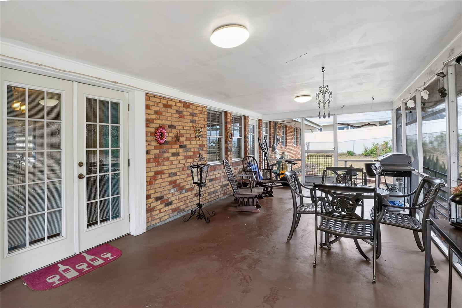 Image 32 of 47 For 1180 Yarnell Avenue