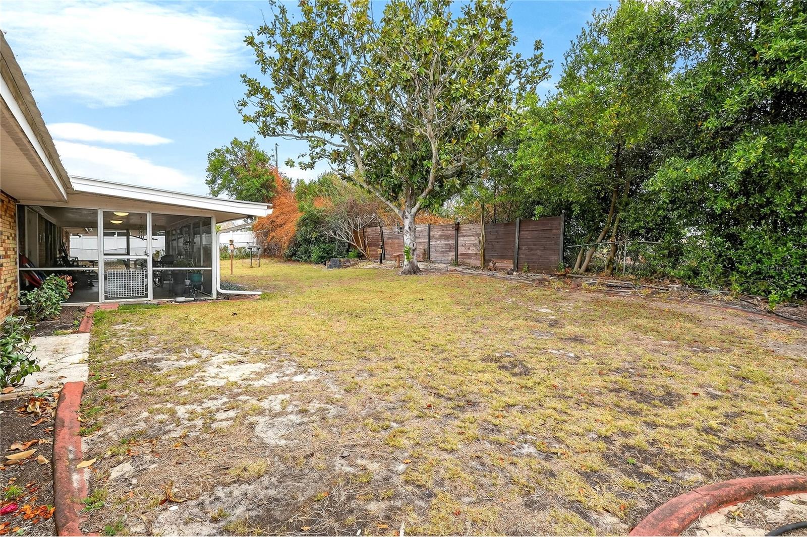 Image 34 of 47 For 1180 Yarnell Avenue