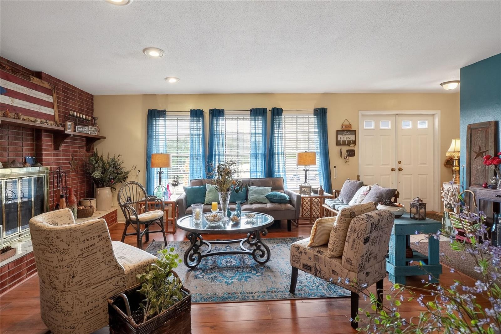 Image 7 of 47 For 1180 Yarnell Avenue