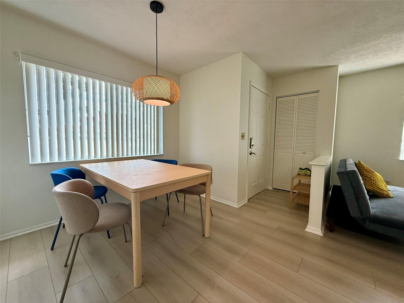 Image 8 of 24 For 5202 Waterview Way 5202