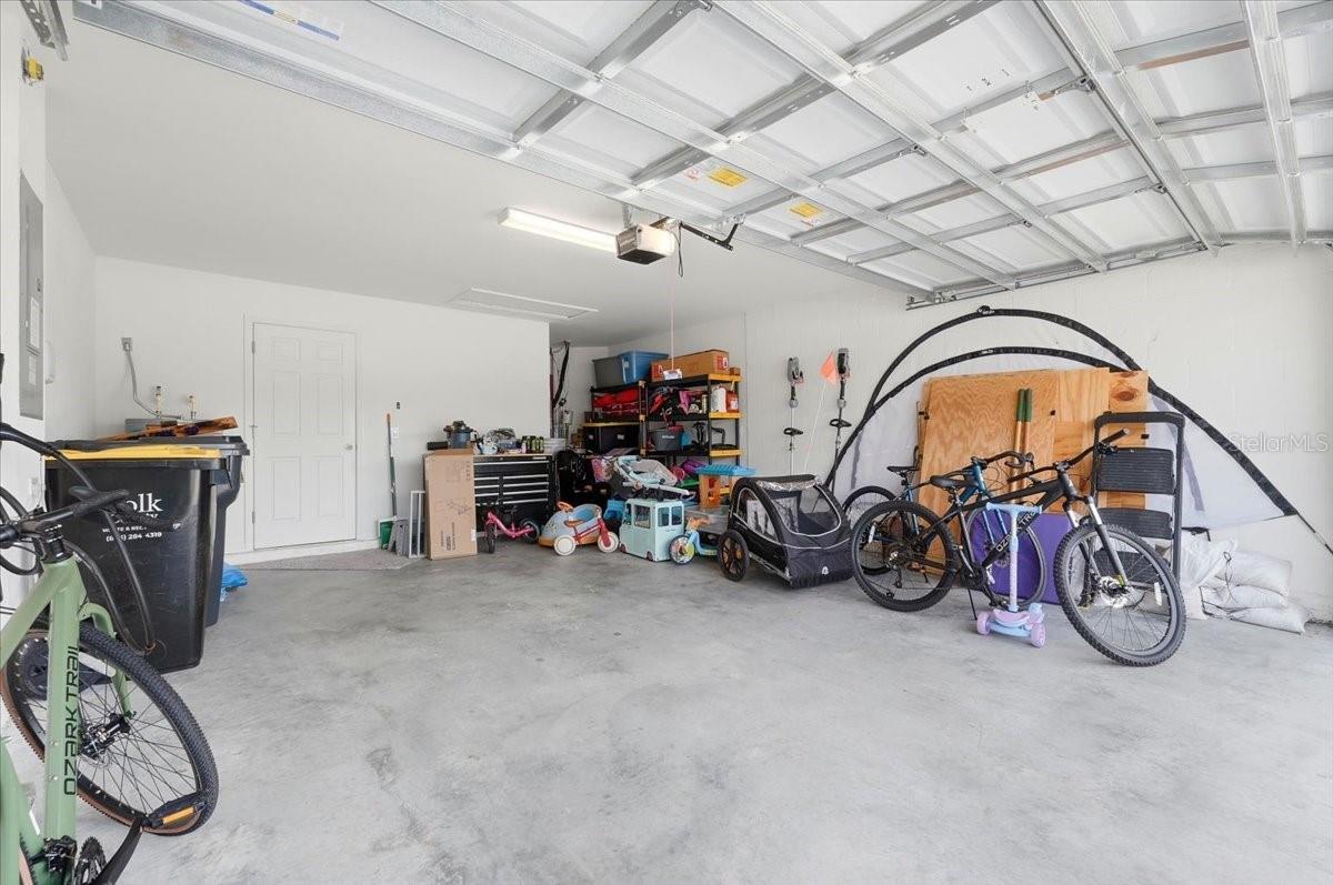 Image 32 of 46 For 7227 Victoria Road