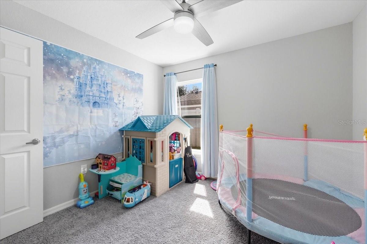 Image 33 of 46 For 7227 Victoria Road