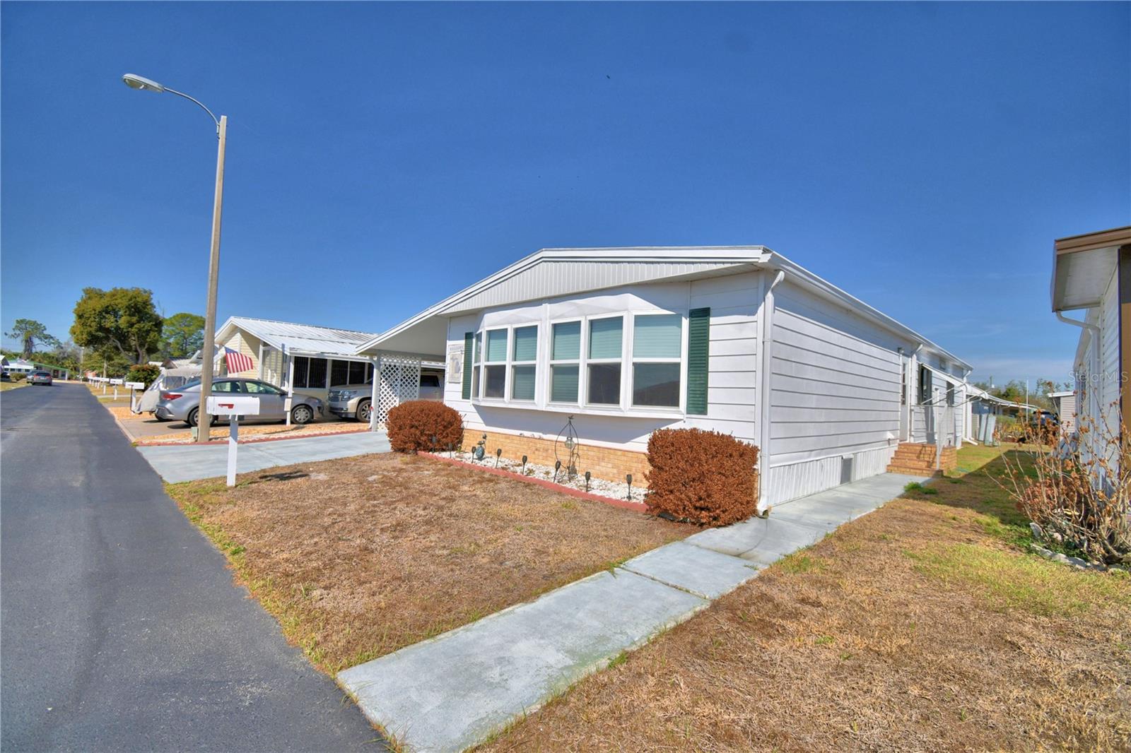 Details for 4239 Cedarwood Street, WINTER HAVEN, FL 33880