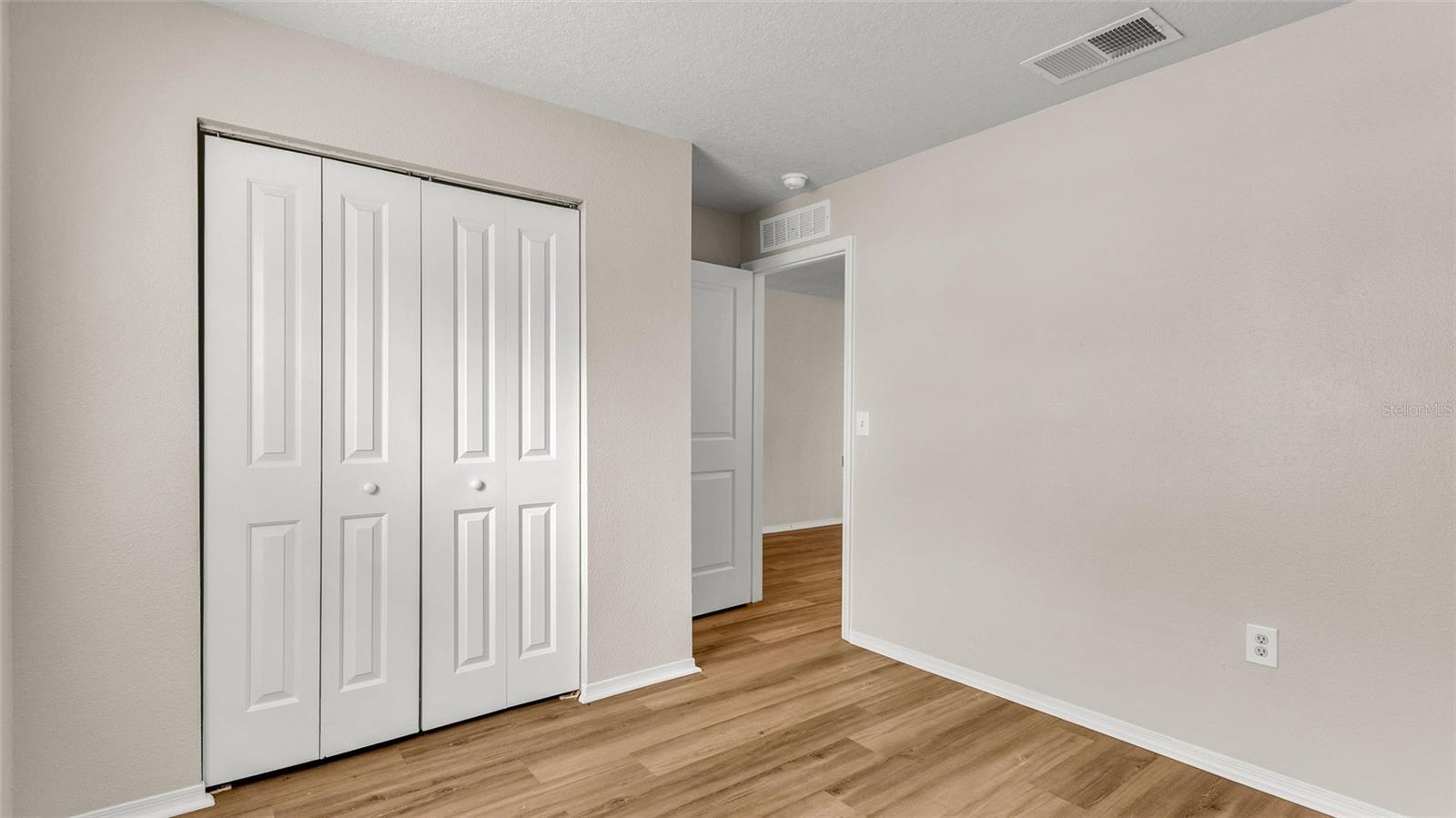 Image 16 of 35 For 7317 Tangle Bend Drive