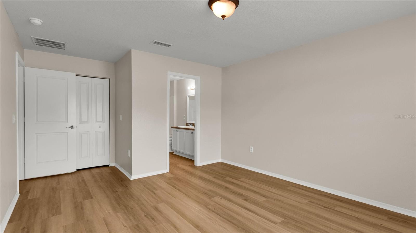 Image 19 of 35 For 7317 Tangle Bend Drive