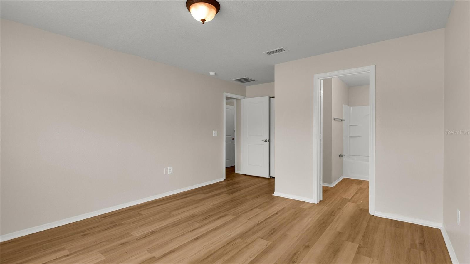 Image 20 of 35 For 7317 Tangle Bend Drive