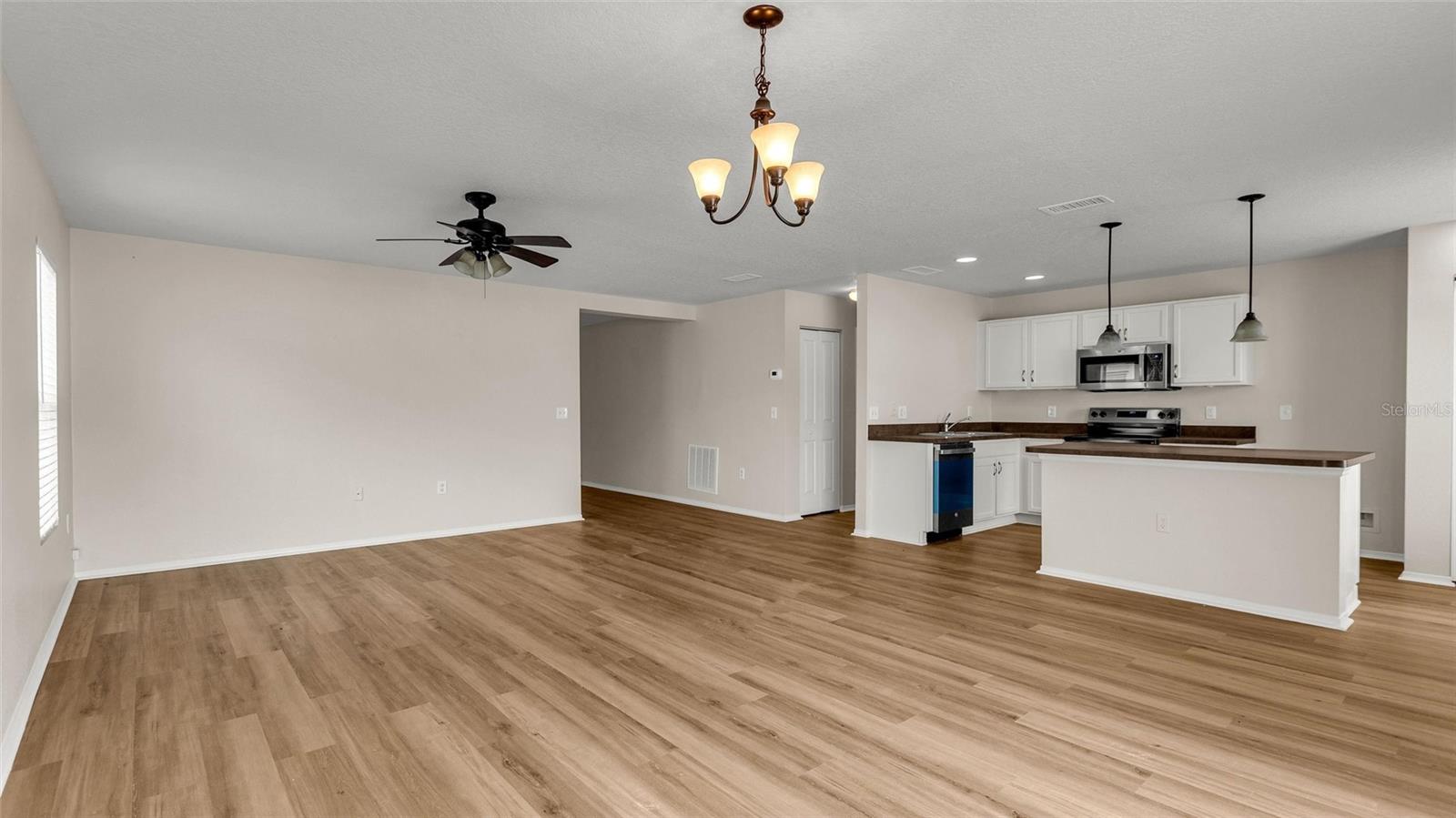 Image 9 of 35 For 7317 Tangle Bend Drive