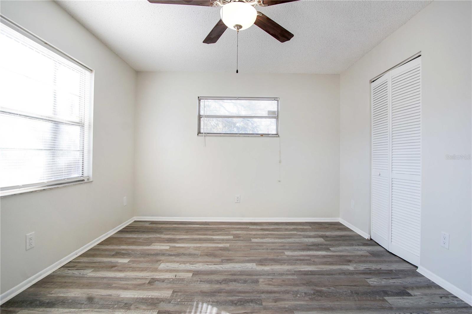 Image 8 of 16 For 2287 Nw Avenue