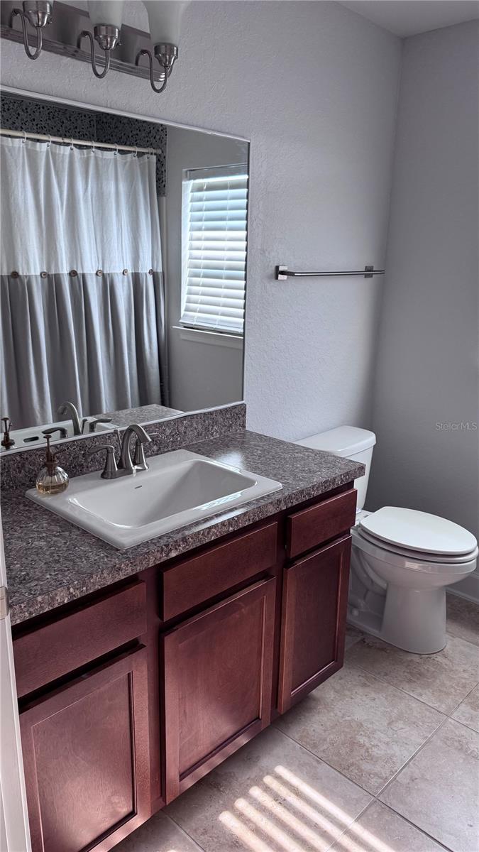 Image 19 of 31 For 1400 Eagle Crest Blvd