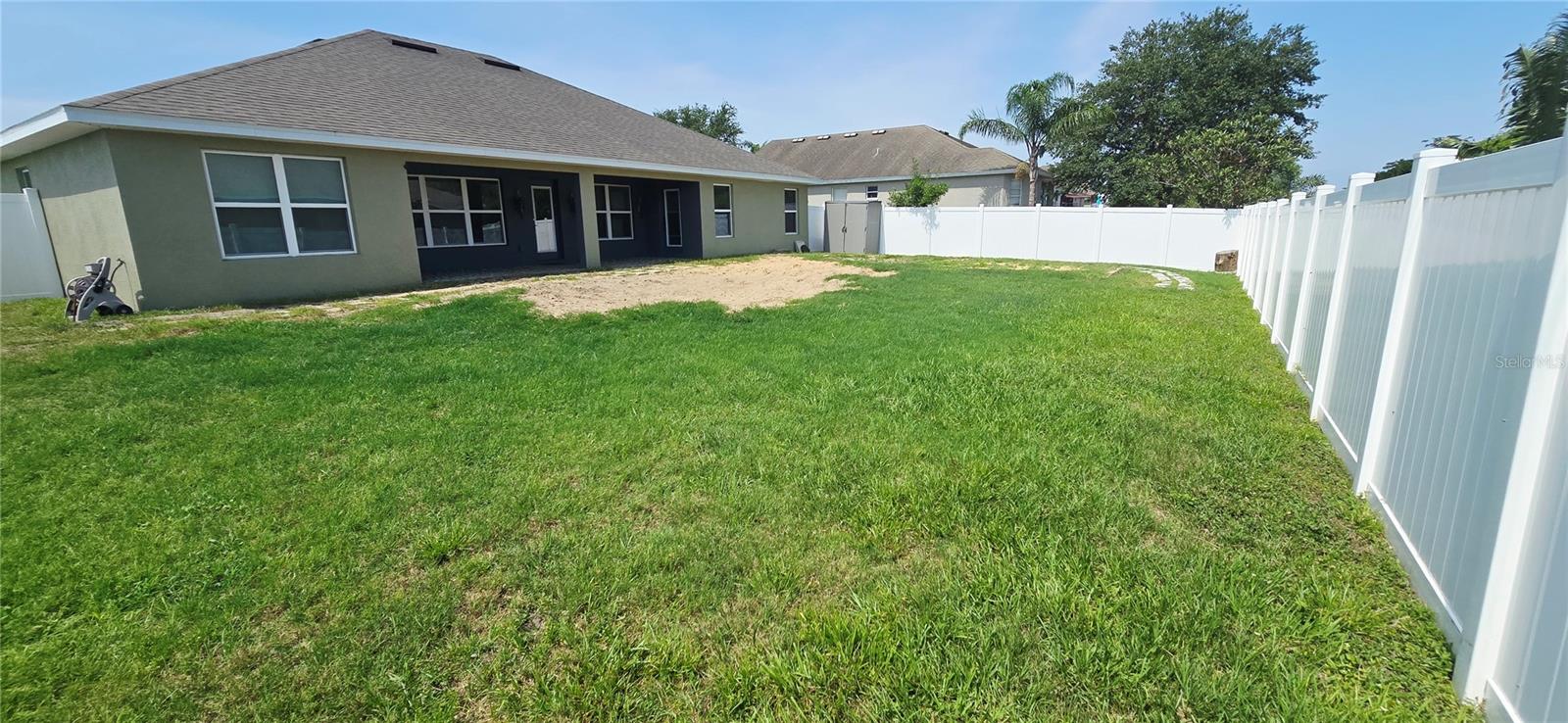 Image 26 of 31 For 1400 Eagle Crest Blvd