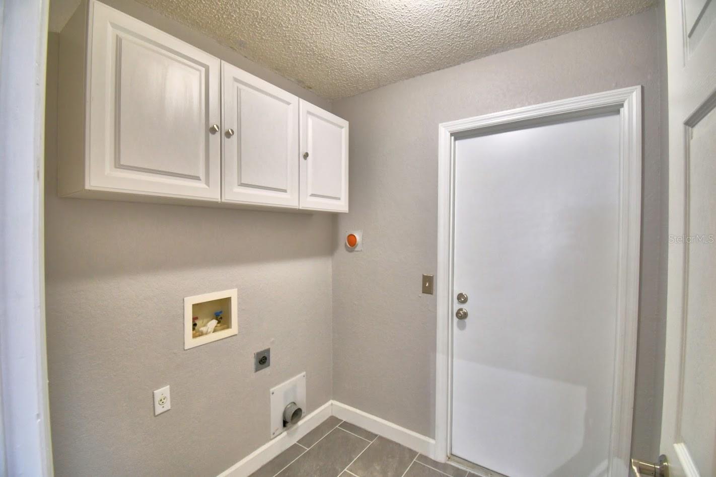 Image 23 of 32 For 511 Heather Glen Drive