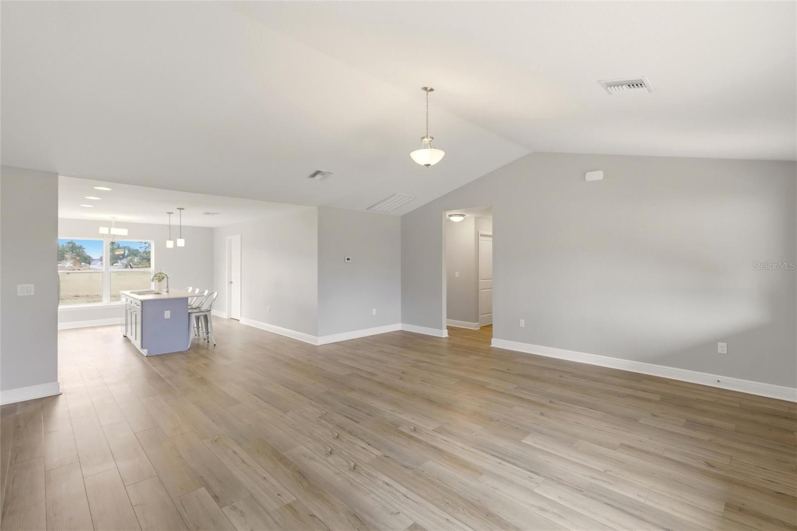 Image 4 of 44 For 6823 Dickinson Drive