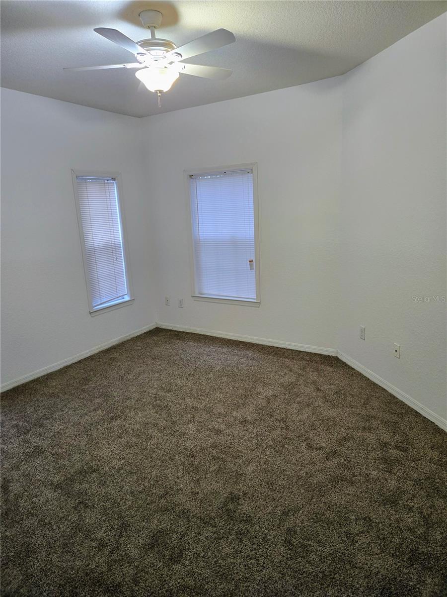 Image 10 of 24 For 3561 Conroy Road 212