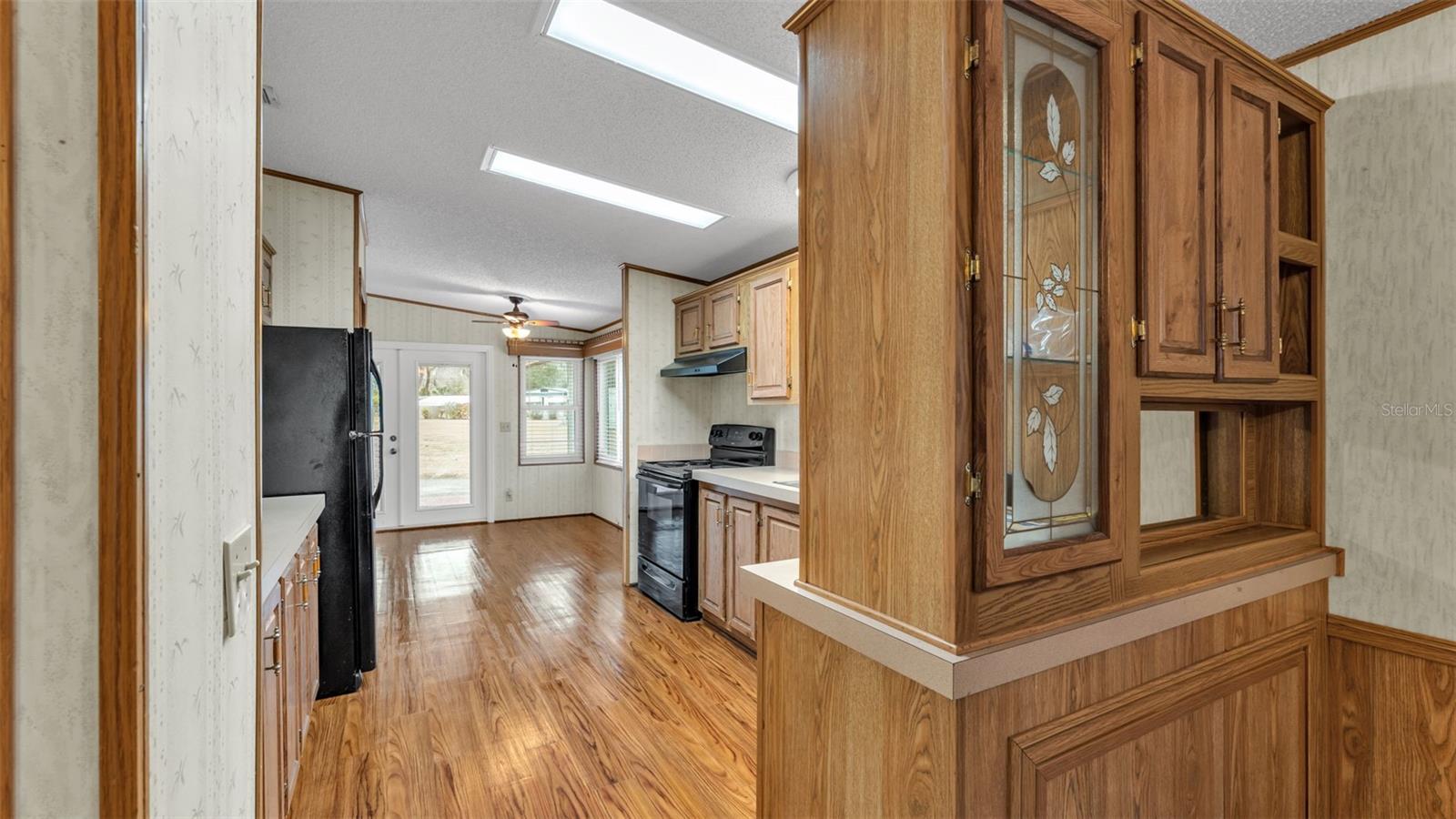 Image 10 of 62 For 6129 Forest Lane