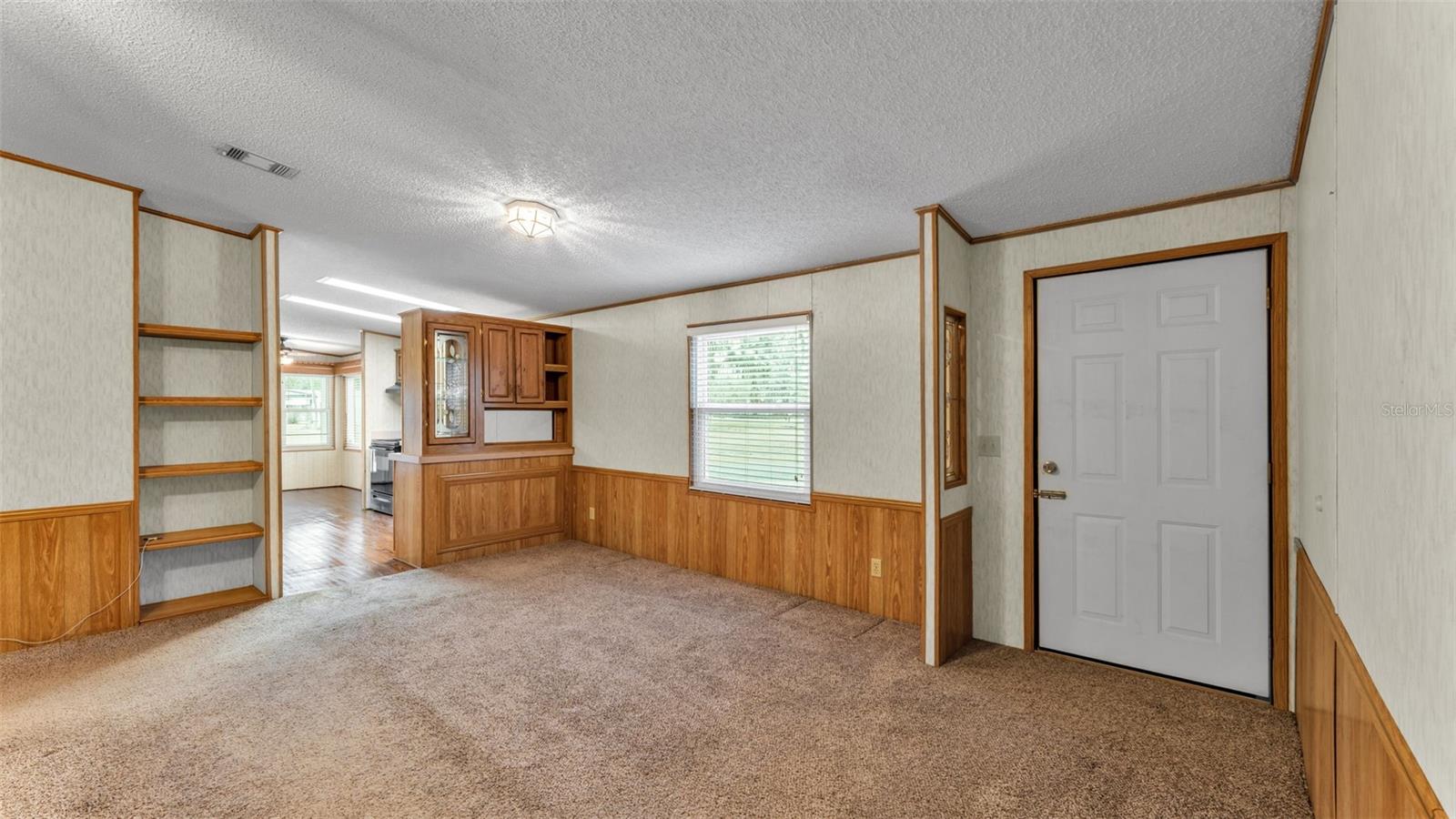 Image 17 of 62 For 6129 Forest Lane