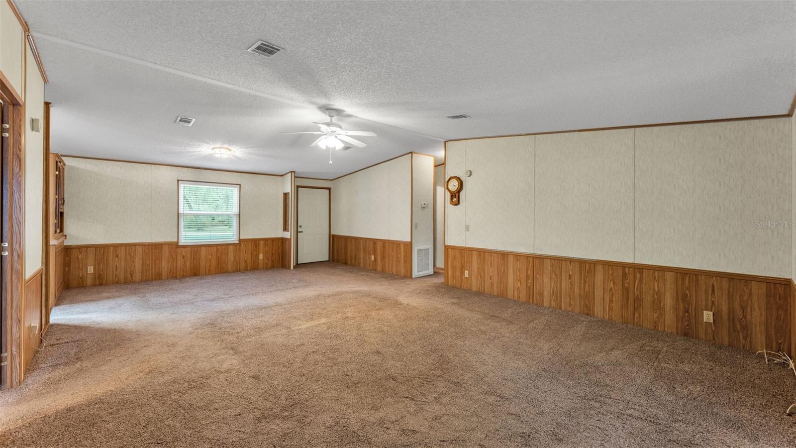 Image 18 of 62 For 6129 Forest Lane