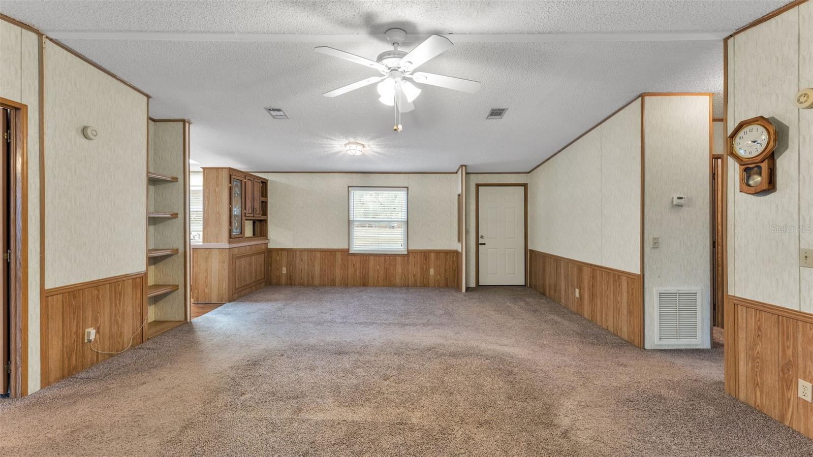 Image 19 of 62 For 6129 Forest Lane