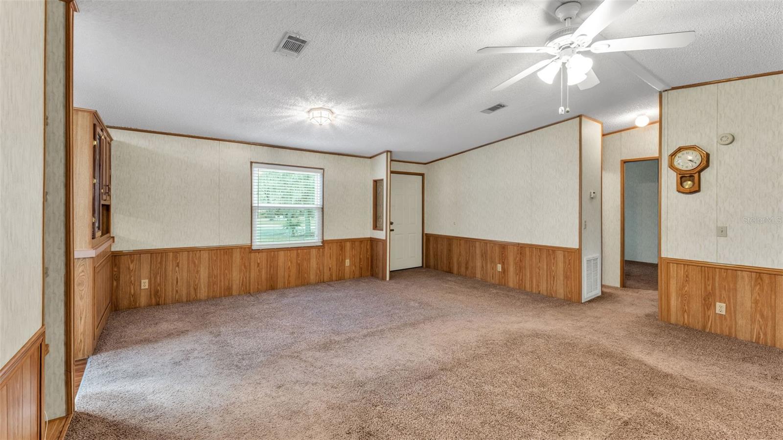 Image 21 of 62 For 6129 Forest Lane