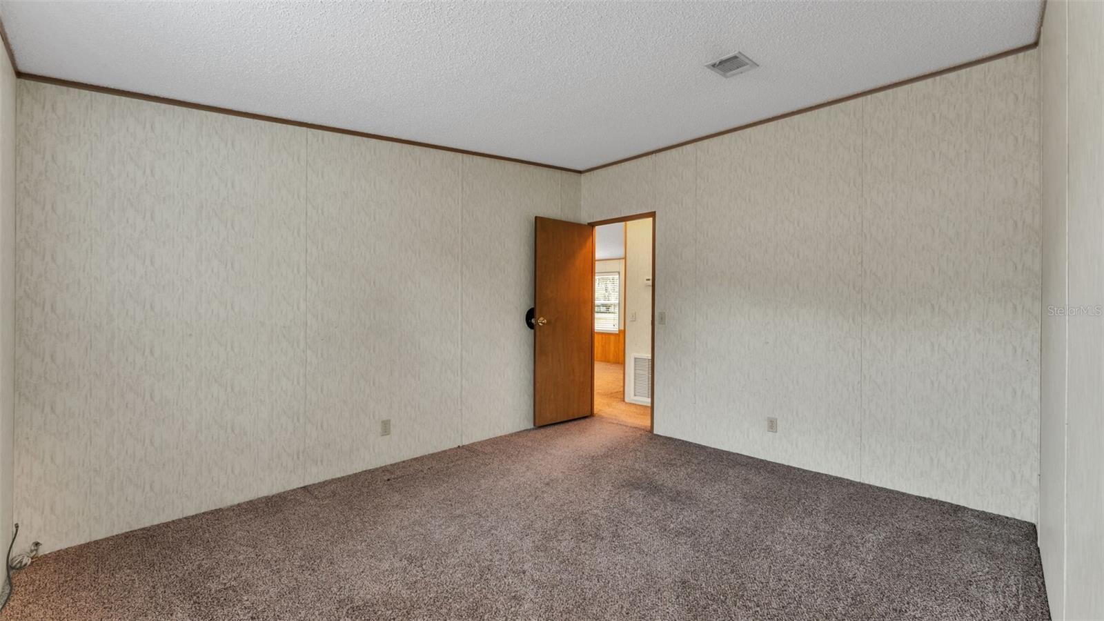 Image 41 of 62 For 6129 Forest Lane