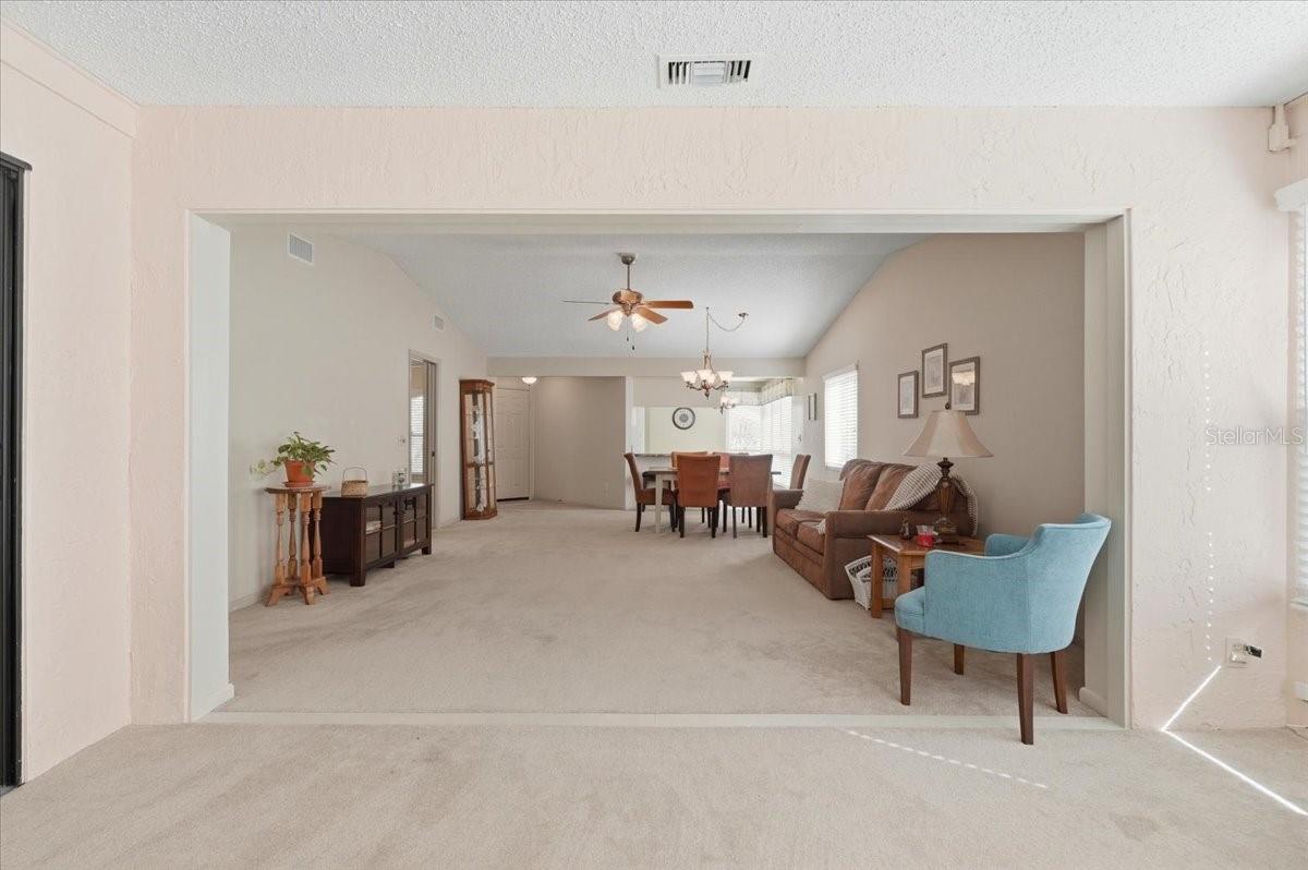 Image 11 of 48 For 4454 Glenns Landing