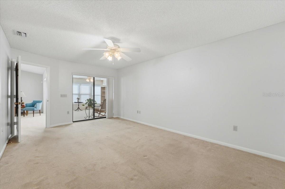 Image 27 of 48 For 4454 Glenns Landing