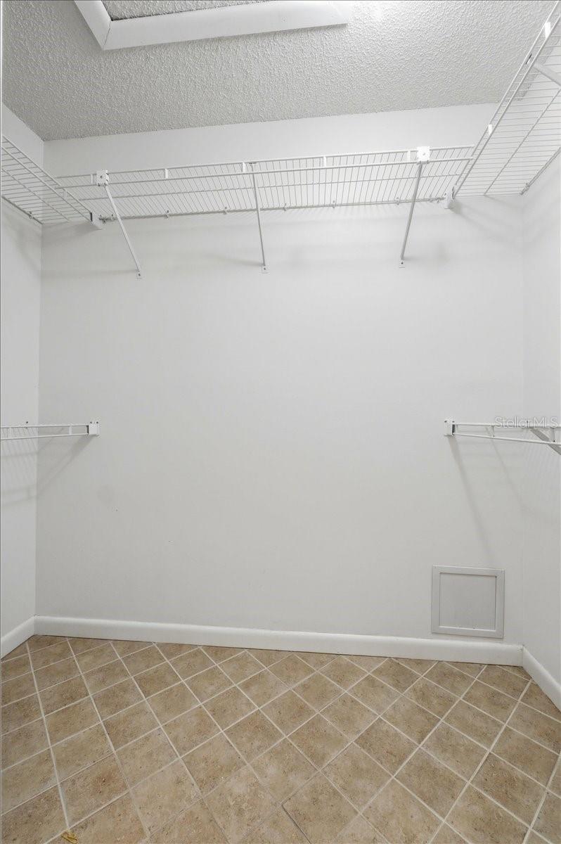 Image 32 of 48 For 4454 Glenns Landing