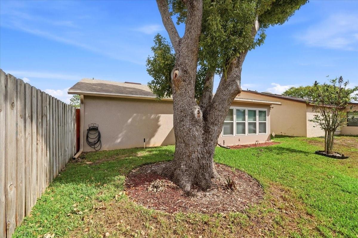 Image 8 of 48 For 4454 Glenns Landing