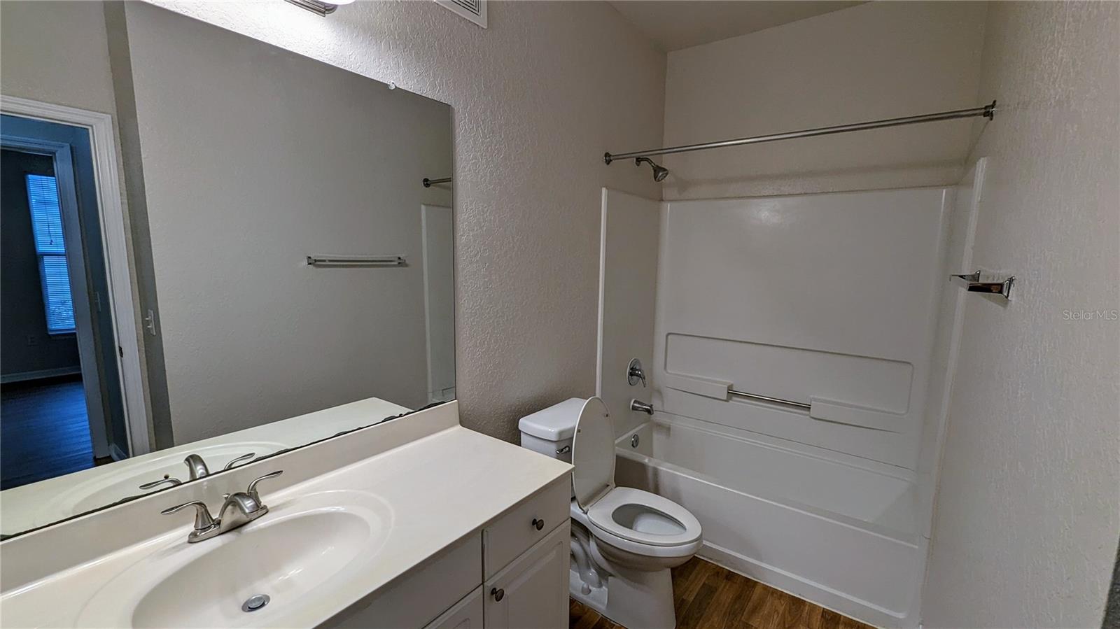 Image 11 of 20 For 4009 Hemingway Circle