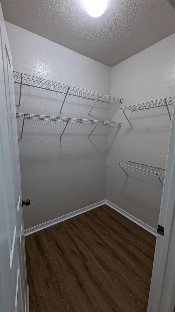 Image 7 of 20 For 4009 Hemingway Circle