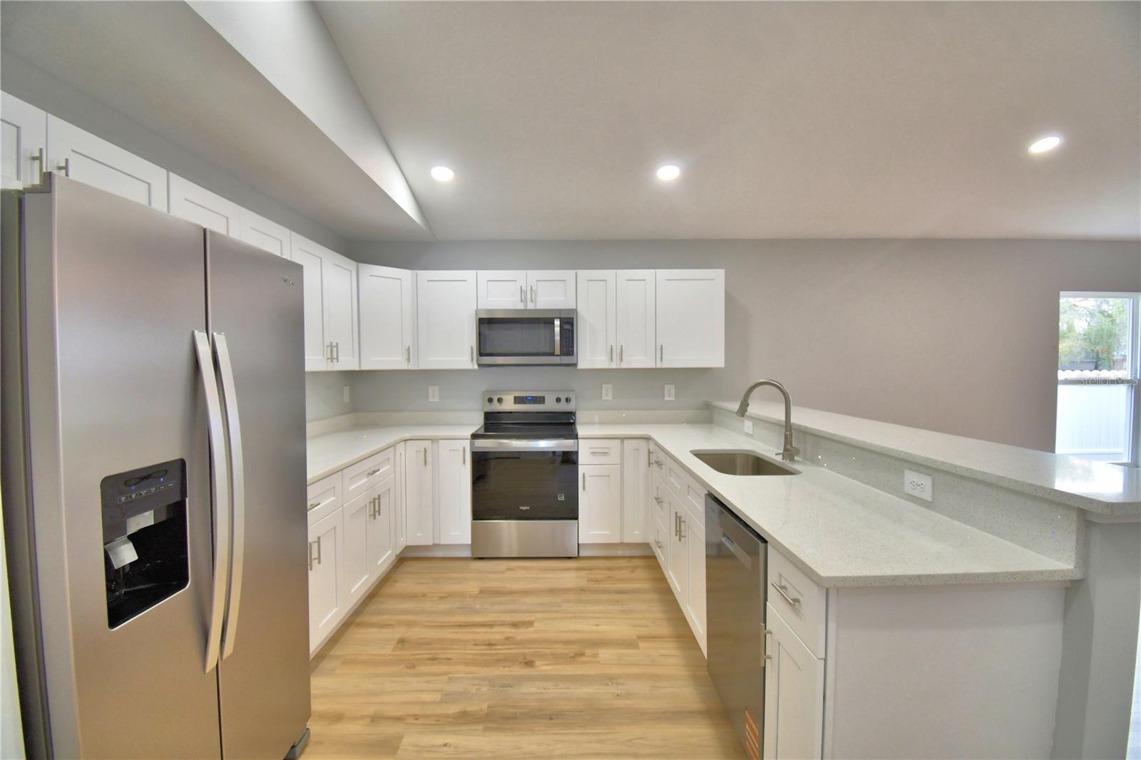 Image 13 of 46 For 1040 Stanford Street