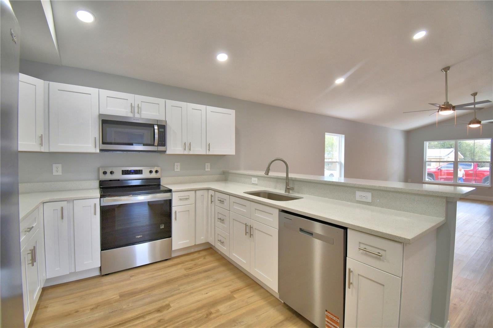 Image 15 of 46 For 1040 Stanford Street