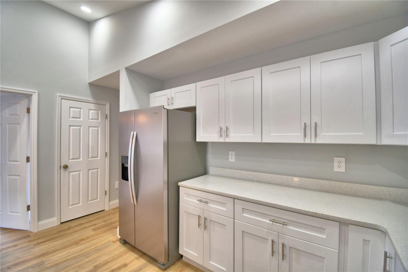 Image 16 of 46 For 1040 Stanford Street