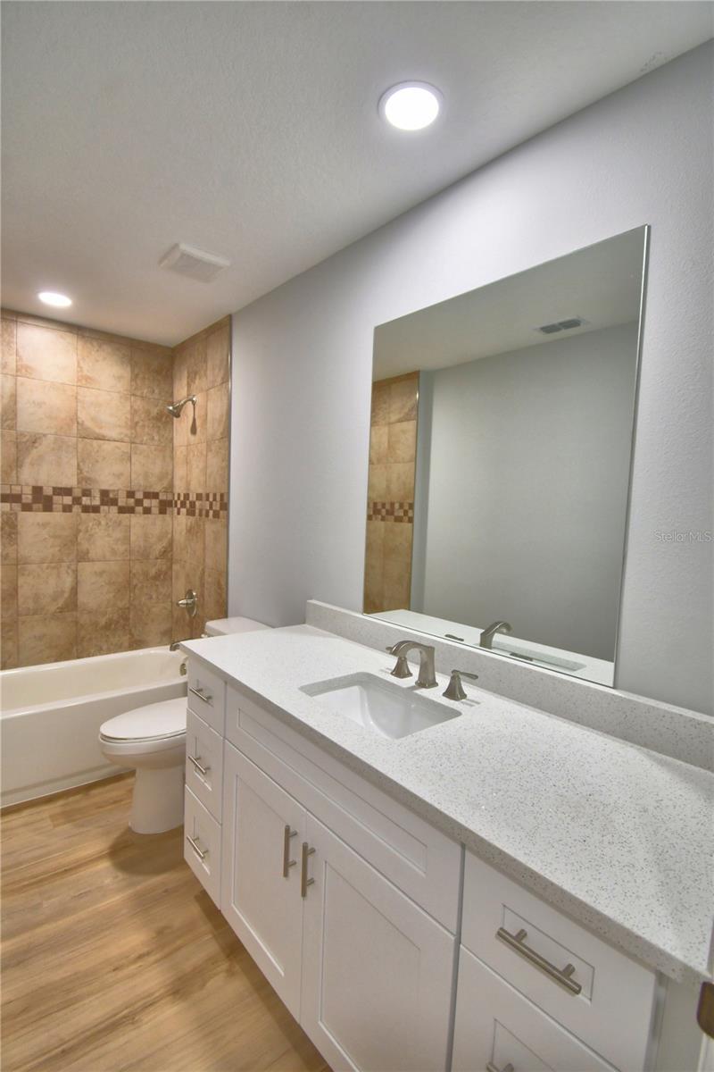 Image 35 of 46 For 1040 Stanford Street