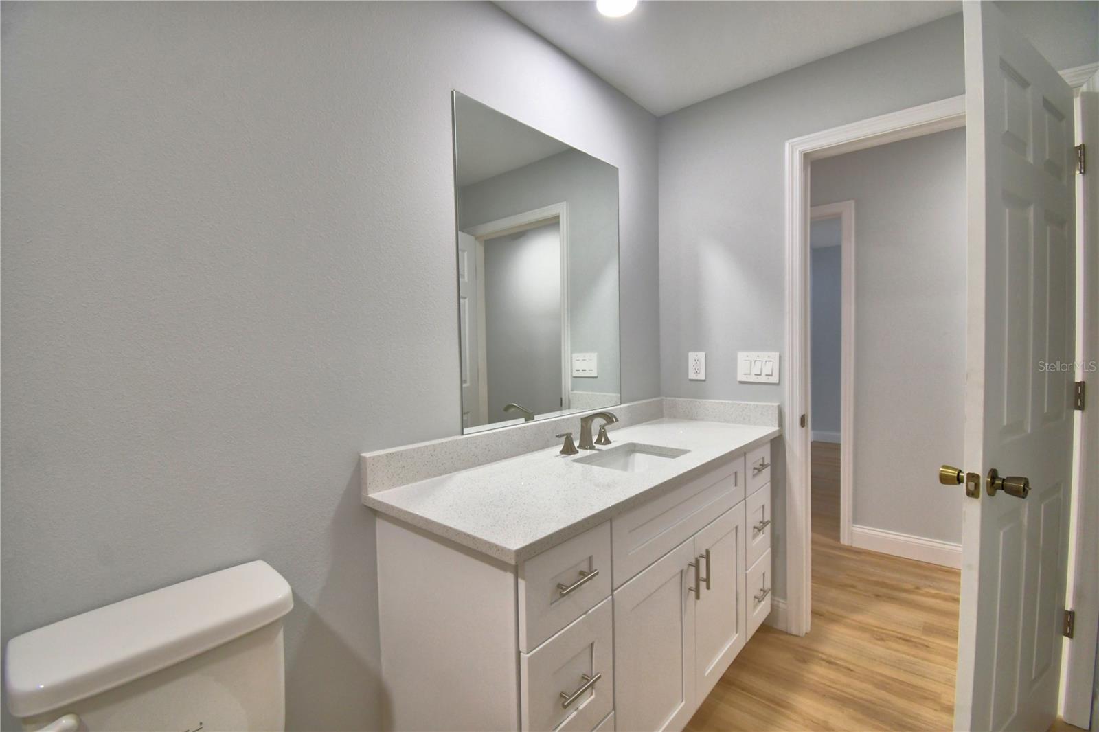 Image 37 of 46 For 1040 Stanford Street