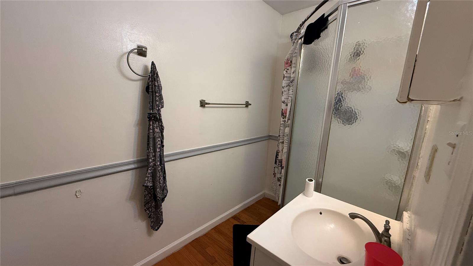 Image 14 of 35 For 531 Arneson Avenue