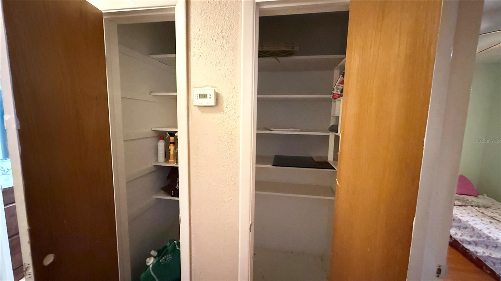 Image 18 of 35 For 531 Arneson Avenue