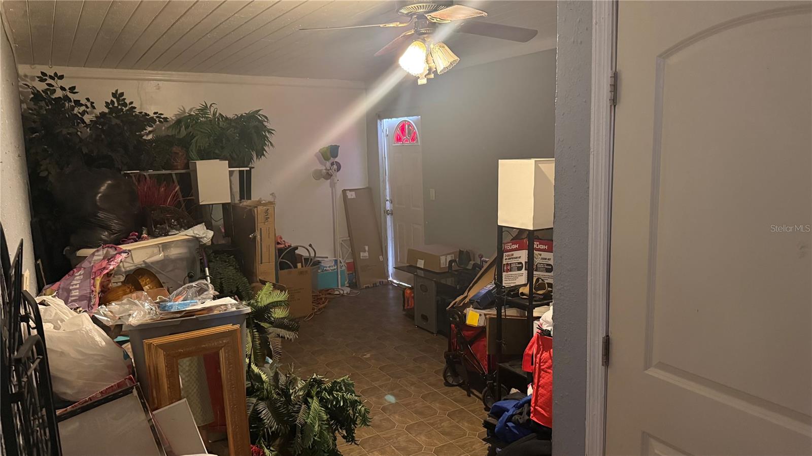 Image 29 of 35 For 531 Arneson Avenue