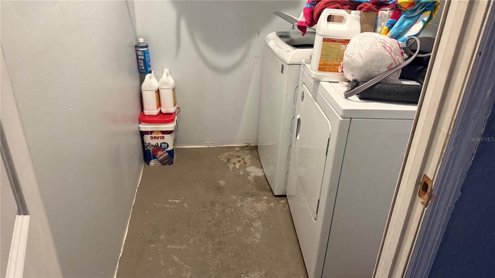 Image 30 of 35 For 531 Arneson Avenue