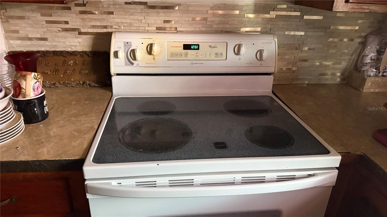 Image 9 of 35 For 531 Arneson Avenue