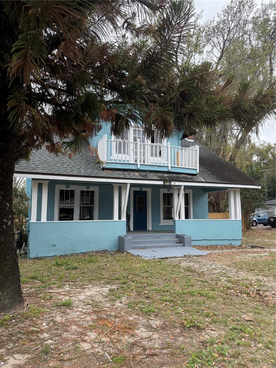 Image 3 of 22 For 444 Avenue B Ne