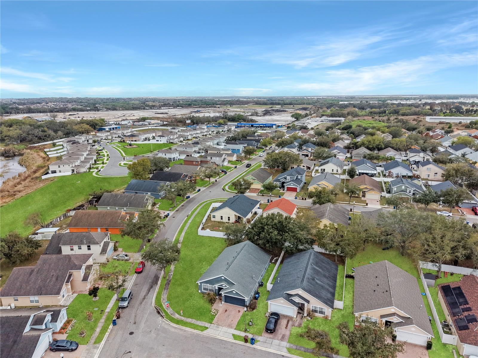 Image 4 of 25 For 519 Winthrop Place