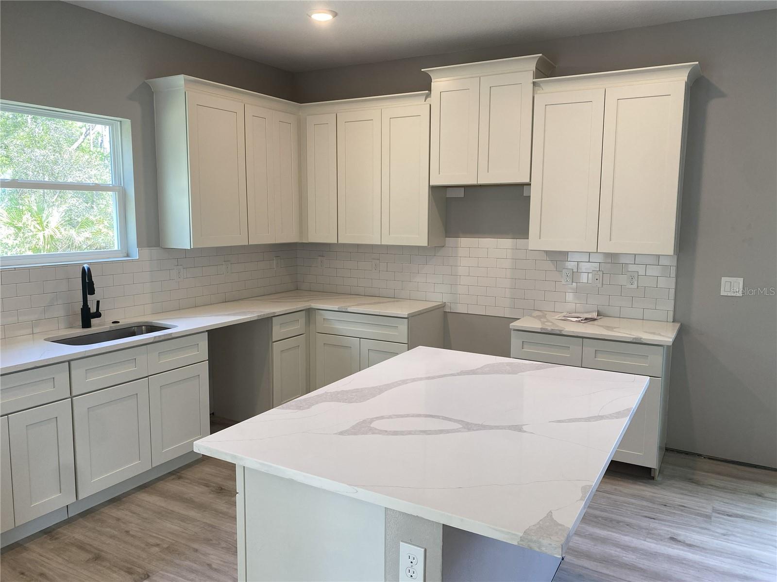 Image 8 of 26 For 4 Bellis Court