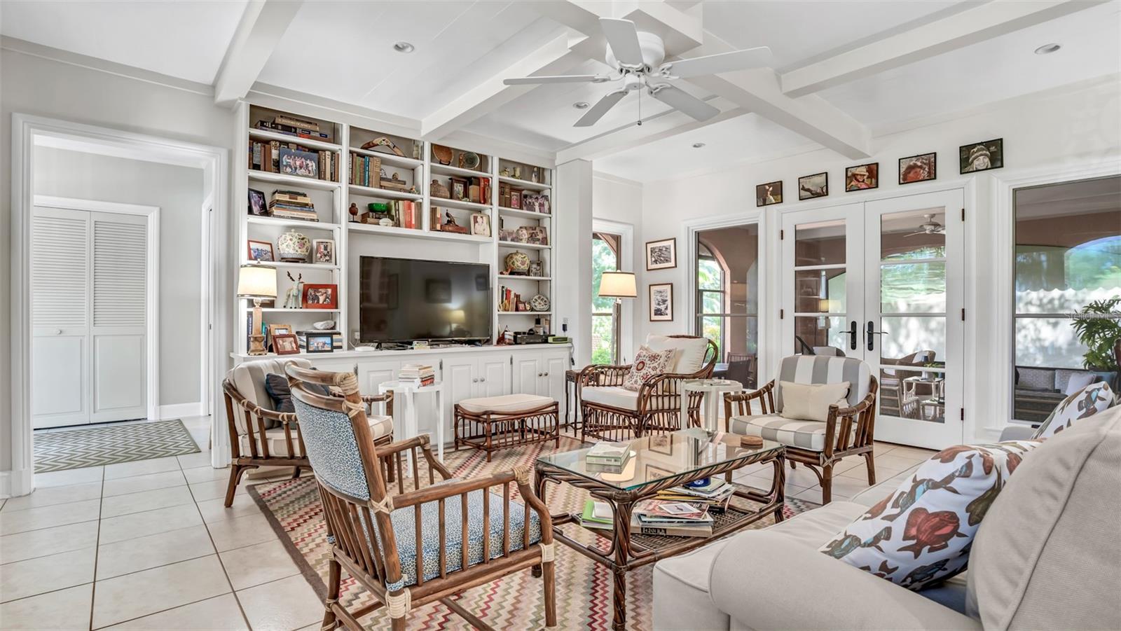 Listing photo id 22 for 2300 Scenic Highway 37e