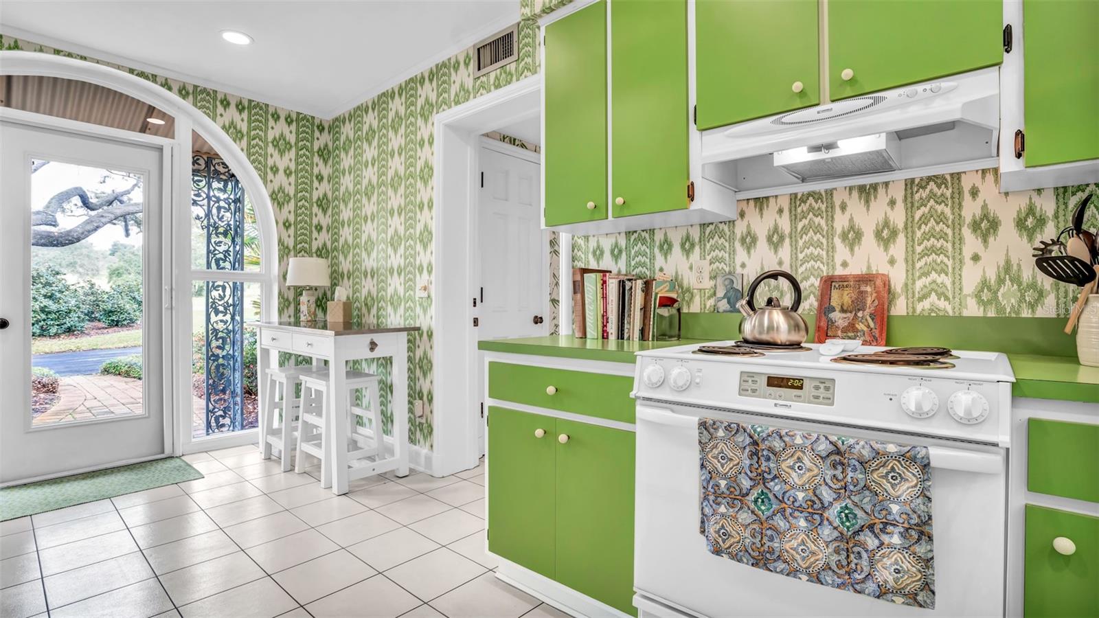 Listing photo id 38 for 2300 Scenic Highway 37e