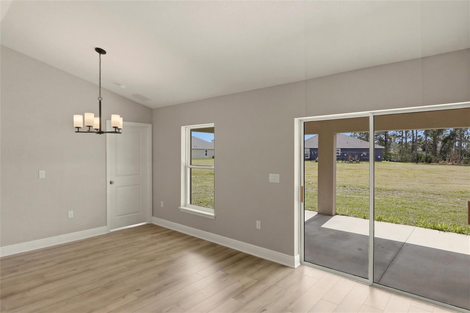 Image 10 of 47 For 6809 Dickinson Drive