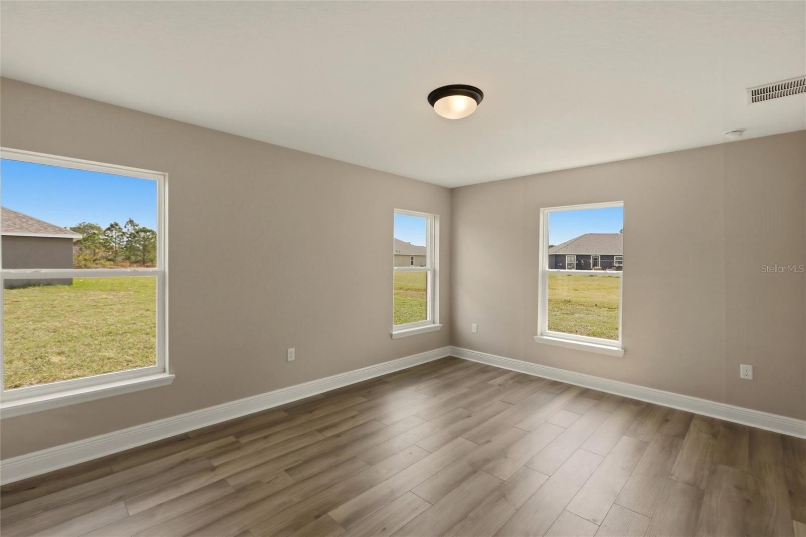 Image 12 of 47 For 6809 Dickinson Drive